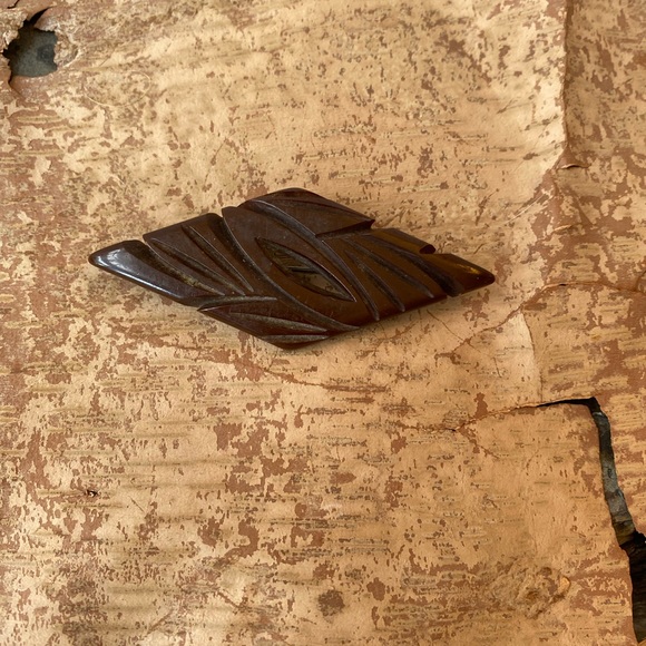 SOLD - Vintage Bakelite Dark Chocolate Deep Carved Diamond Brooch Pin MCM - Picture 1 of 4